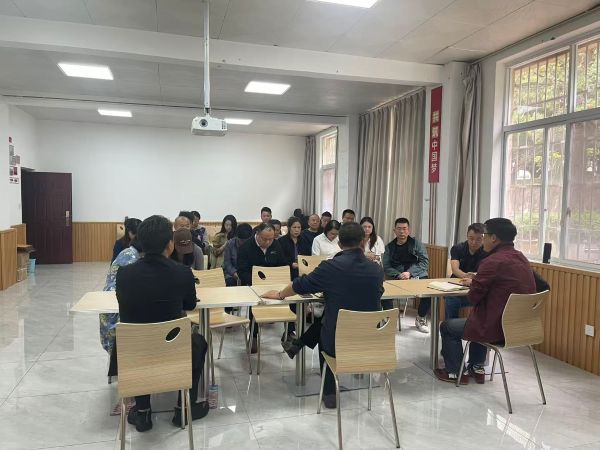 食堂會議2